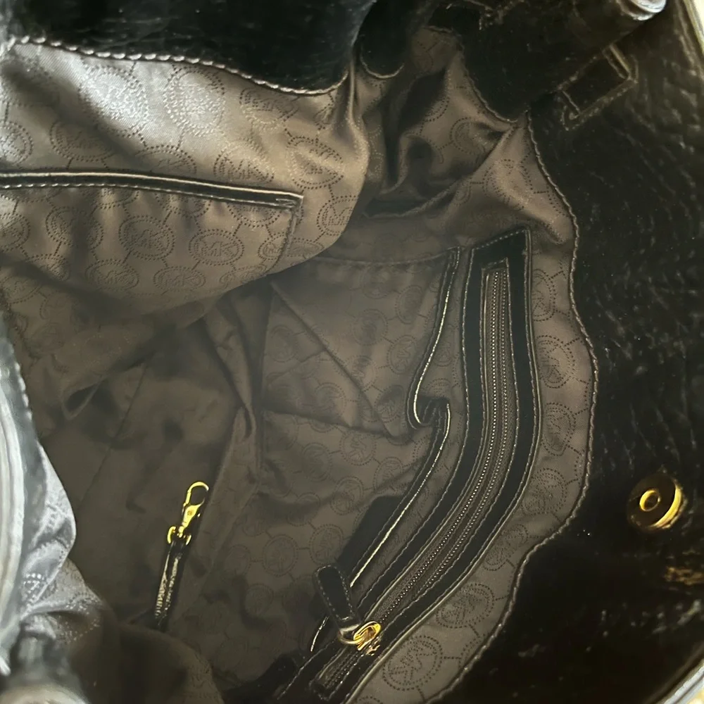 NWOT MICHAEL KORS HAMILTON BLACK LEATHER SHOULDER SATCHEL - Picture 11 of 13